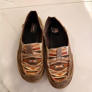 Ariat Brown and Tan Patterned Loafers Size 6.5B